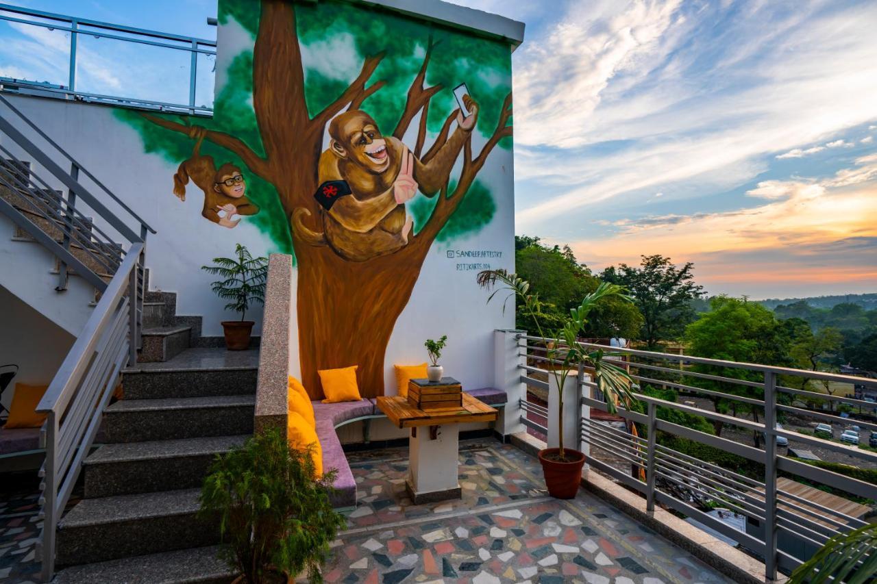 Albergue Zostel Rishikesh, Laxman Jhula Exterior foto